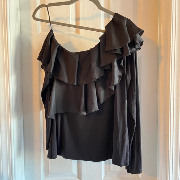 Vince Camuto one shoulder top - Picture 3 of 5